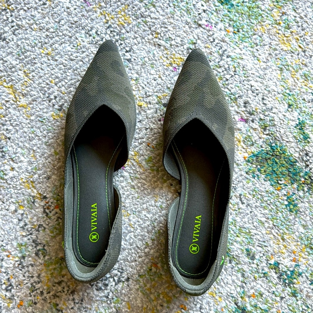 Vivaia Melia flats in Camo